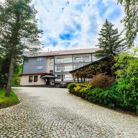 مبيت وإفطار سولينا Osrodek Wypoczynkowy Tarnica المظهر الخارجي الصورة